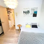 Comma House Takadanobaba 202